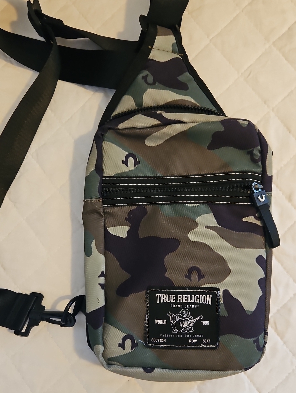 True Religion  Camo Sling Bag - Green Camo